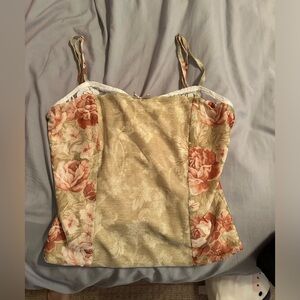 tiger mist rose patterned tank top with lace trim